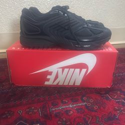 NIKE AIR PEGASUS WAVE Size 10