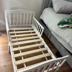 Toddler Bed Frame 