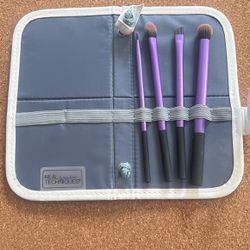 Real Techniques EYES Starter Set of 4 Makeup Brushes