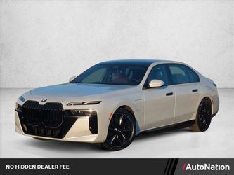 2025 BMW 750e