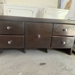 Solid wood 
