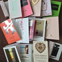 15 womens perfume samples ($25 cash)