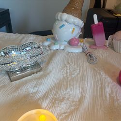 Girls bedroom decorations