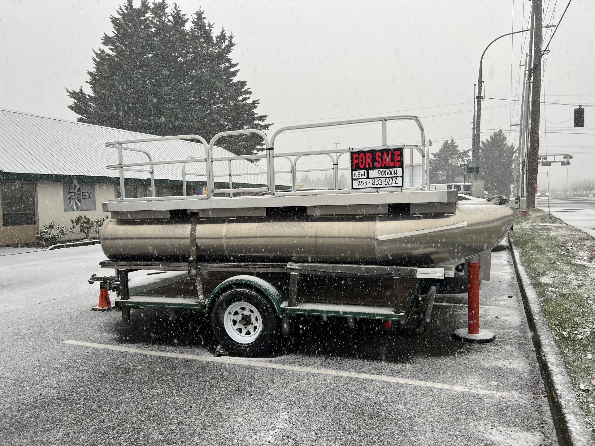 Pontoon