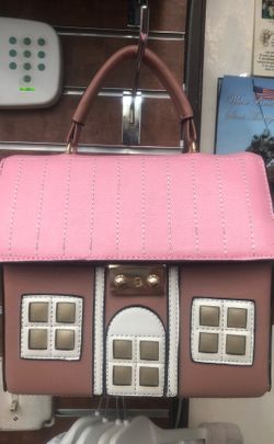 Cute house purse brand new