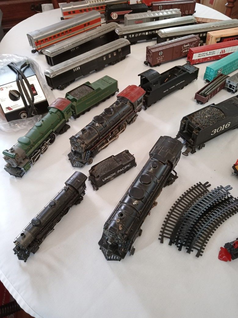 Trains And Many Accessories   OBO 