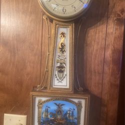 Antiques & furniture 