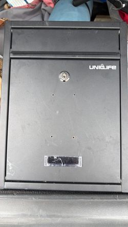 Uniqlife Black Lockable Mailbox