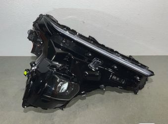 2025 2026 Toyota Crown Signia Right Headlihht LED OEM light Lamp