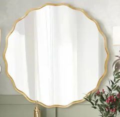 Beautiful Gold-Framed Mirror 