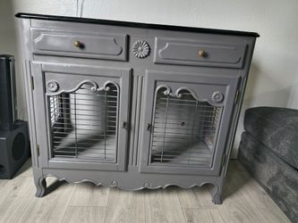 Custom dog kennel