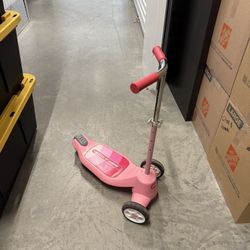 Radio Flyer Scooter 
