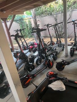 RZ1000 2400W DUAL MOTOR ELECTRIC SCOOTER 🔥  ⭐ Powerful • Fast • Heavy-Duty • All-Terrain  ⚡ 2400W Dual Motors • 1200W Front + 1200W Rear • Powerful A