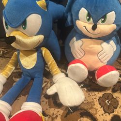 2 Sonic Plushie 