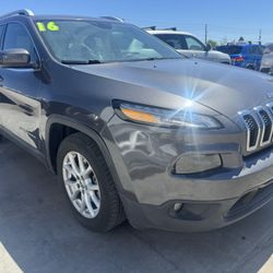 2016 Jeep Cherokee