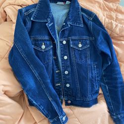 Women’s Jean Jacket