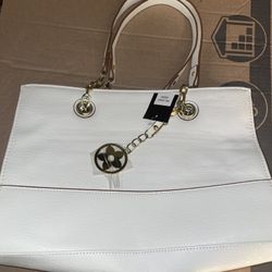 Brand new bueno collection bag/white purse