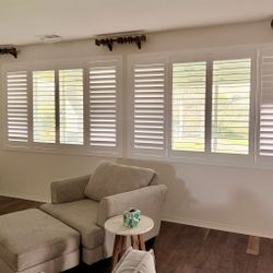 Custom Real Wood Plantation Shutters - Premium Basswood Window Coverings Custom made & Licensed Professional Installation (Persianas de Madera)