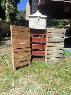 Modern Style Mailbox