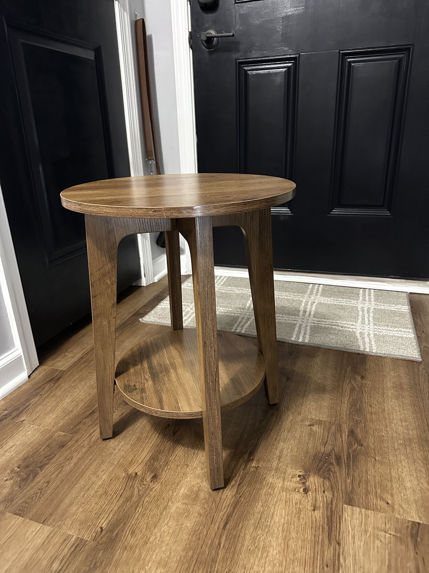 Round End Table