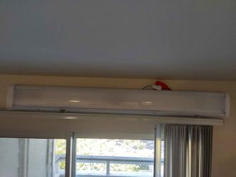 4ft LED Shop Light Fixture with extension strp
