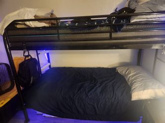 Bunk bed