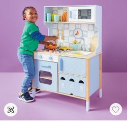 Play Kitchen 