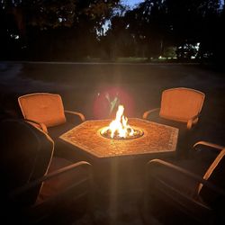 Propane Fir Pit Slate Top 4 Chairs Works Great Cushions Are Worn But Not Bad