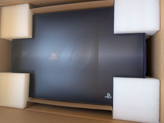 PS4 Pro 2TB 500 Million Edition (40570/50000)