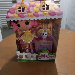 Lalaloopsy Sew Magical! Sew Cute!