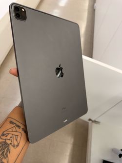 iPad Pro 5th Gen M1 12.9inch 128gb