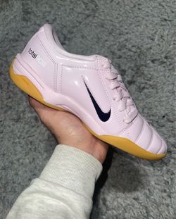 Nike Total 90