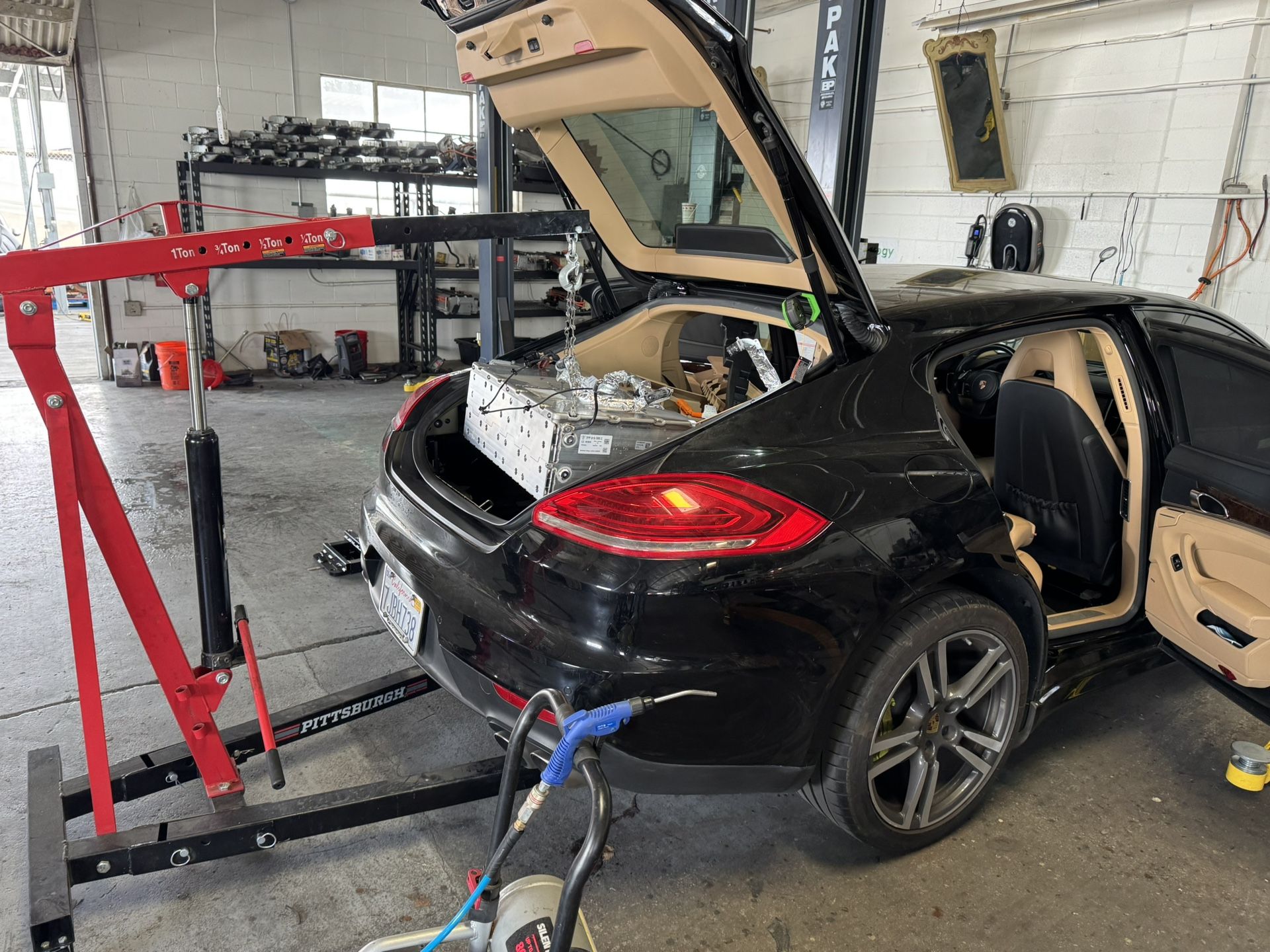 Porsche panomera Hybrid Se - Li ion plug in - OEM cells
