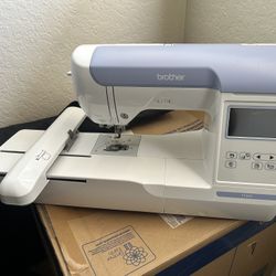 Brother Embroidery Machine PE800 - New