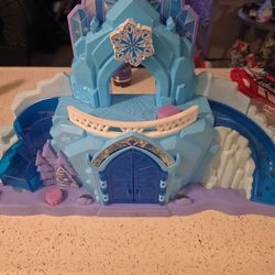 Little Prople Frozen Elsa's  Ice Palace