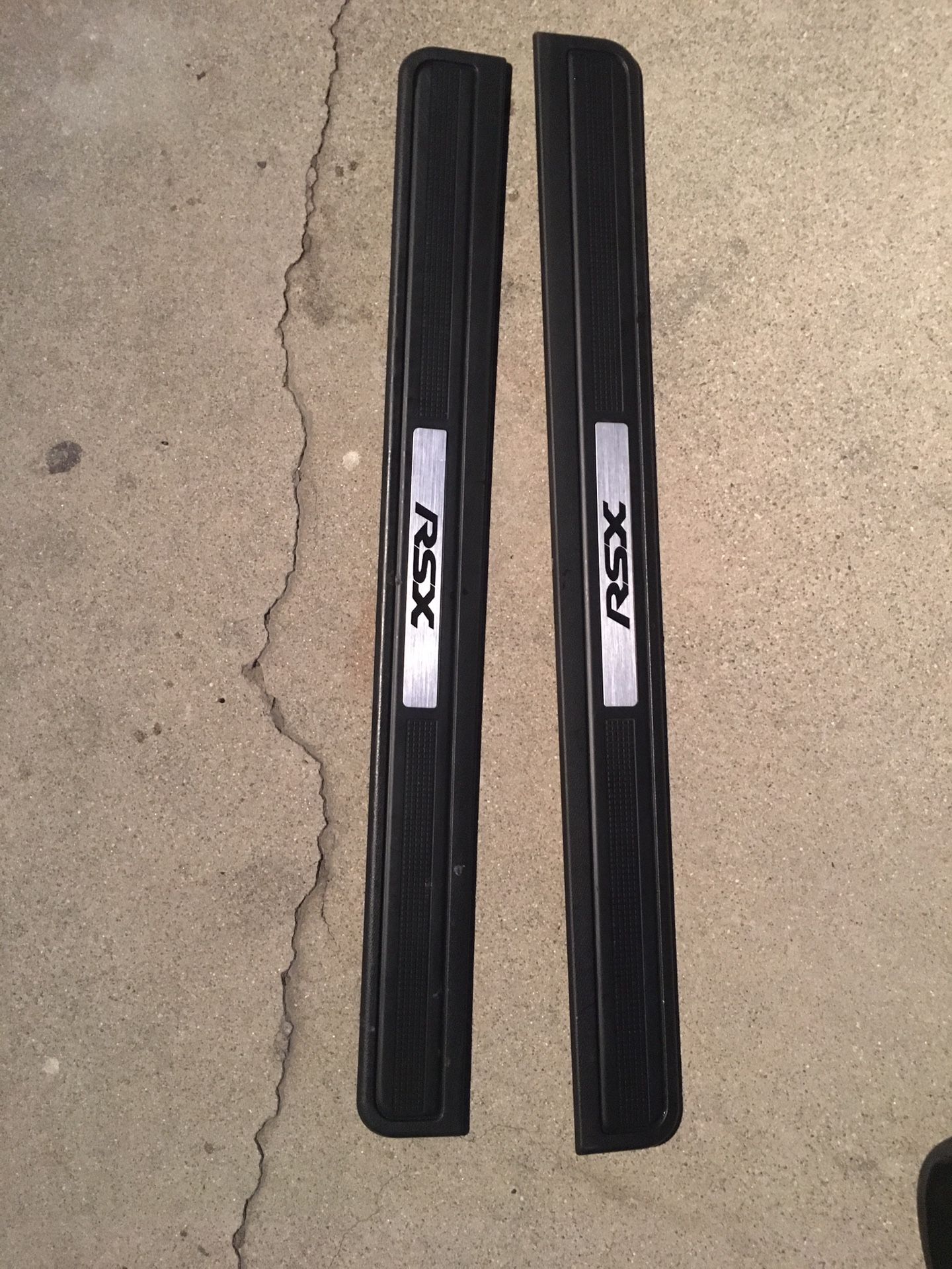 02-06 Acura Rsx Door Sills ,Very Clean-Asking $40.00 Firm