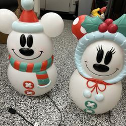 Mickey And Minnie Christmas Decor