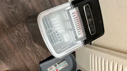 Ice maker