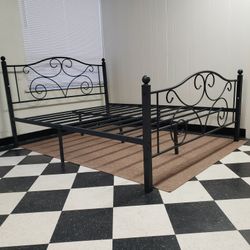 Queen size bed frame - can DELIVER almost anywhere for $20 extra - gently used and in LIKE NEW condition 😍