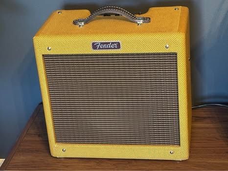 Fender Pro Junior IV Ltd – 15W Tweed Tube Combo Amp (WITH NEW COVER)