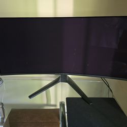 Alienware 34 Inch Curved QD-OLED Gaming Monitor AW3423DWF (Excellent Condition)