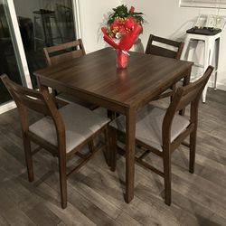 Great Dining Room Table 
