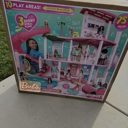 New Barbie House (sealed)