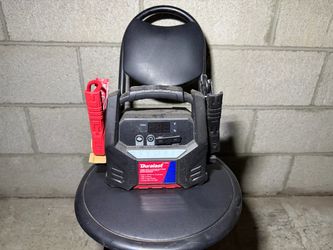 Duralast Car Jump Starter