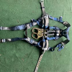 Construction and Iron Worker Safety Harness 