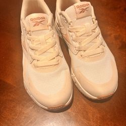Size 3 Girls sneakers Reebok Brand New
