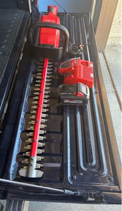 Milwaukee Hedge trimmer  M18 Battery