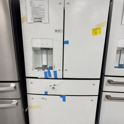 Café Counter Depth Refrigerator In Matte White 