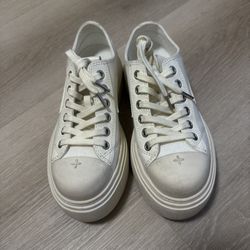 SMFK Sneakers