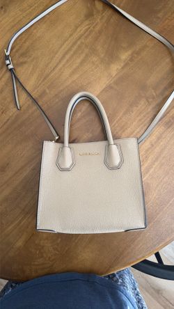 Micheal Kors Nude Purse